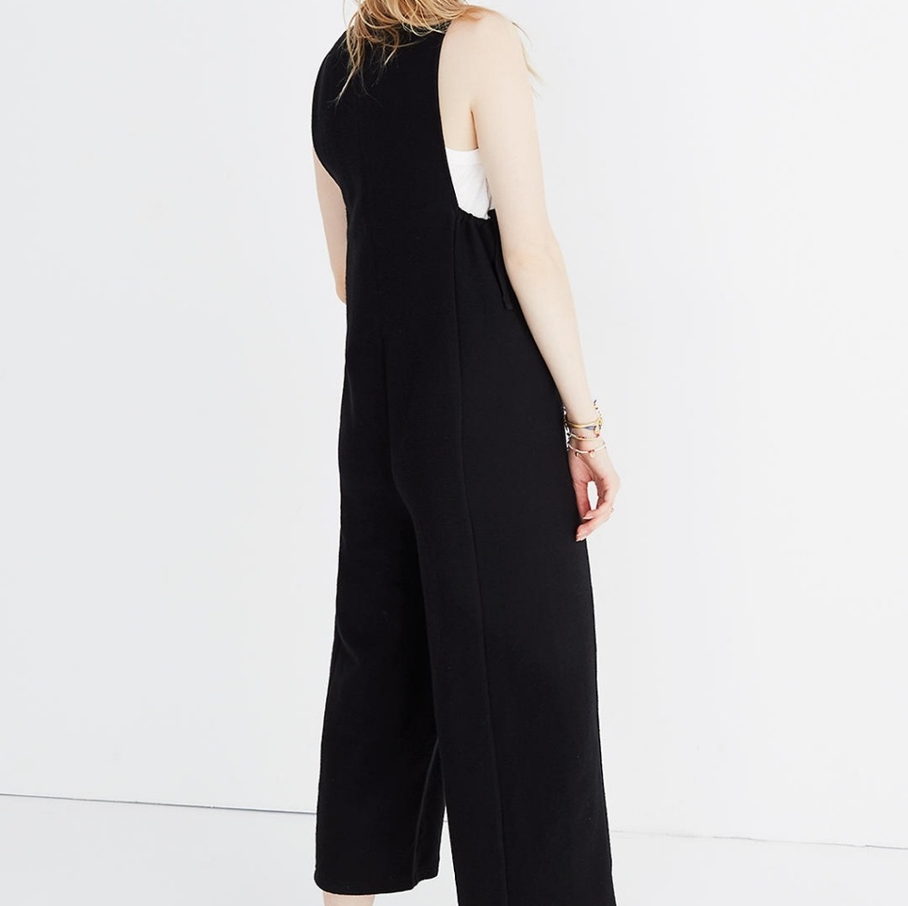 jumpsuit - Picture 2 of 7